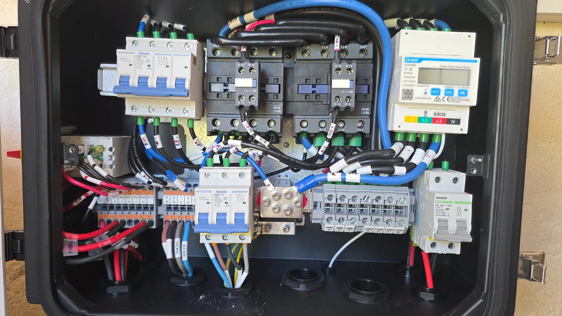 Impianto elettrico o fotovoltaico DELLIMAURI 13